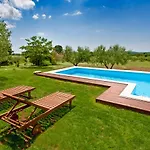 Villa Franciska In Smoljanci - Haus Für 5 Personen *
